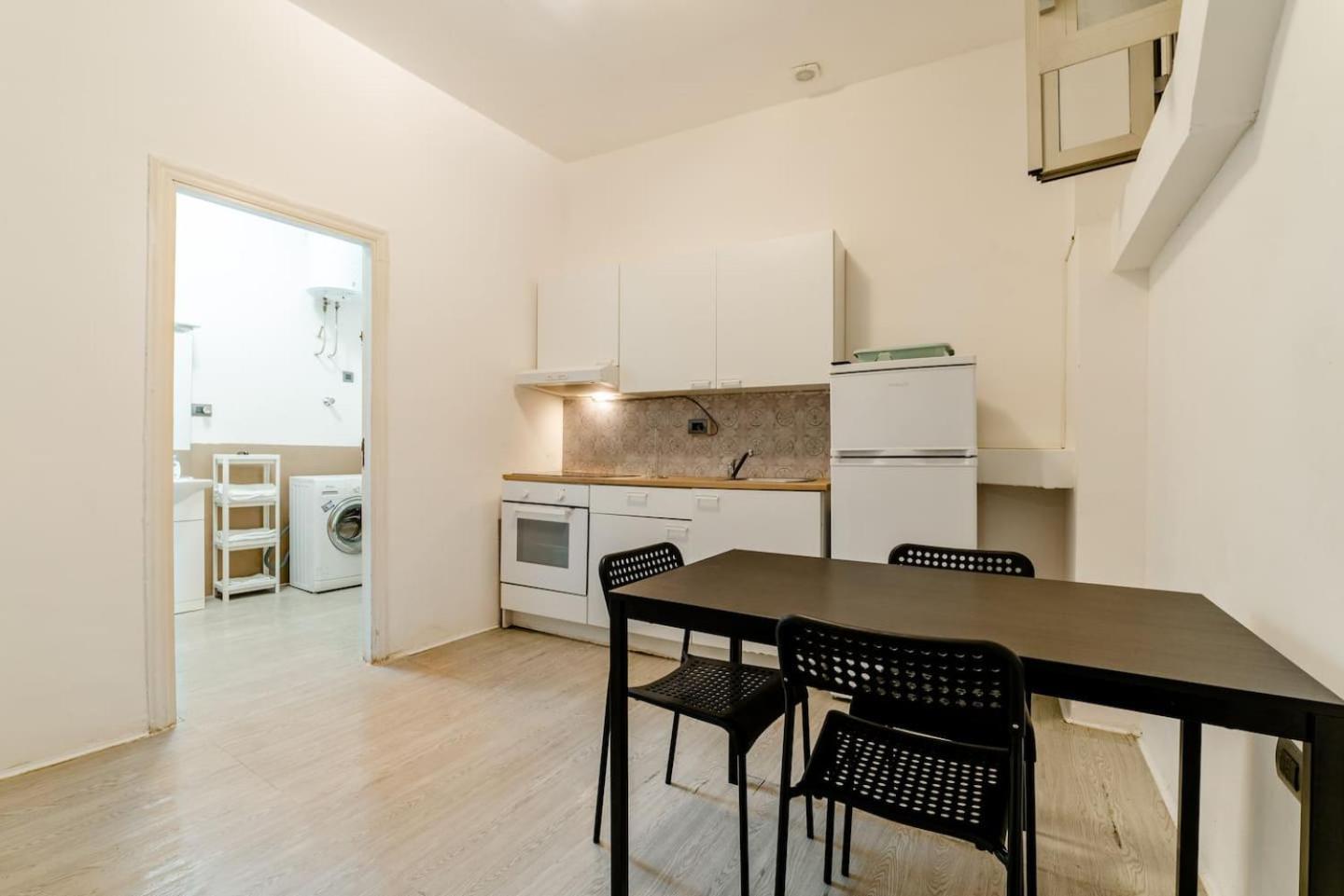 Inside Chiaia Rooms Naples Exterior photo